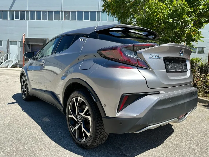 Toyota C-HR Кожа/Автомат/Хибрид Image 3